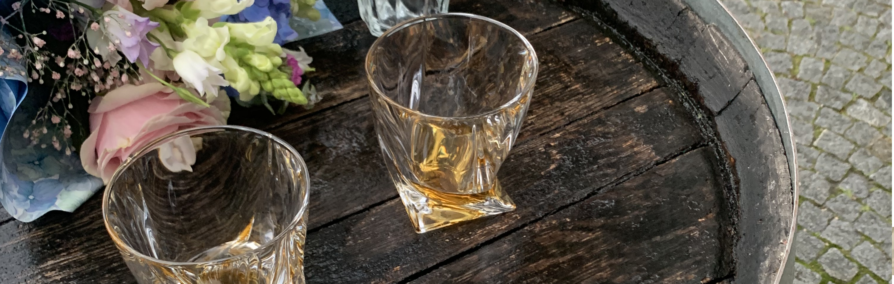 Povolte prosím zobrazení obrázků/Please allow images